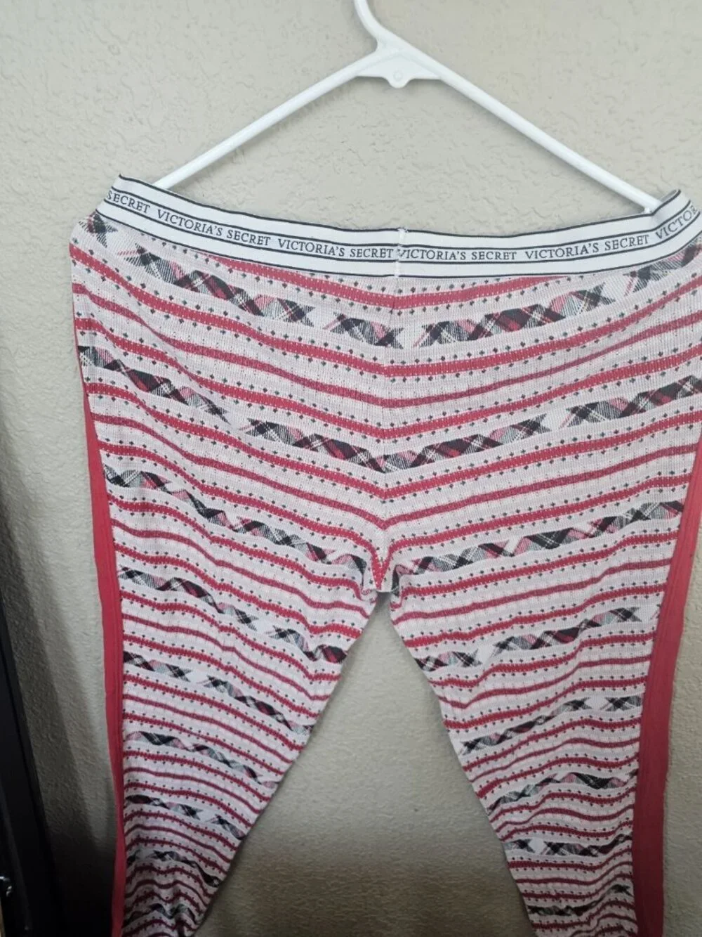 Victoria's Secret Thermal Jogger Pajama Pants Red Striped Women's Medium